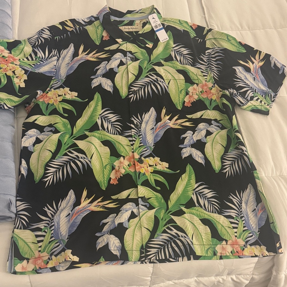 Tommy Bahama Leafy Green and Blue Shirt - Picture 3 of 11